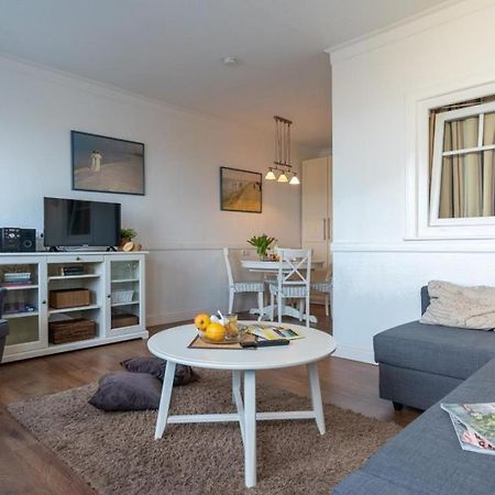 Strandhotel-Heiligenhafen-Wohnung-120-Wellenreiter-Typ-Ii Εξωτερικό φωτογραφία