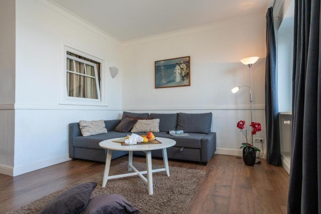 Strandhotel-Heiligenhafen-Wohnung-120-Wellenreiter-Typ-Ii Εξωτερικό φωτογραφία